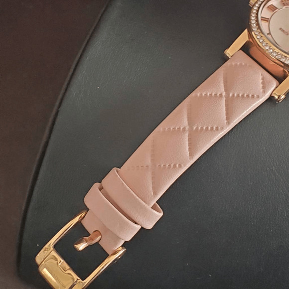 Michael Kors Women's Petite Norie Mother of Pearl Dial Watch MK2683 NWOT - Picture 7 of 10